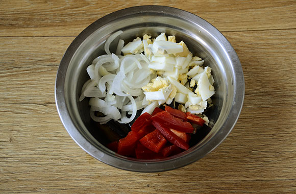 салат из баклажанов с яйцом рецепт фото 5